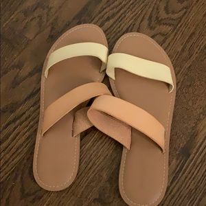 Super comfy sandals!!